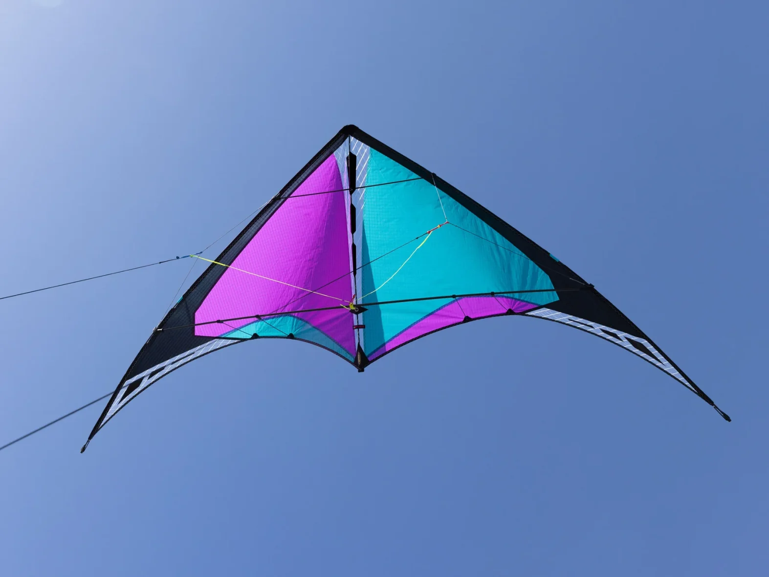 Prism_Aether_Stunt_Kite_8