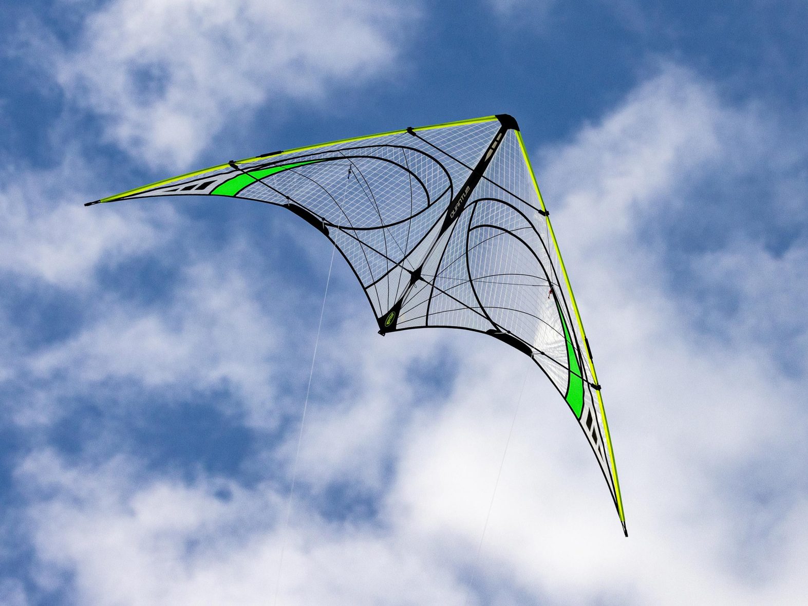 prism-mylar-quantum-kite (10)