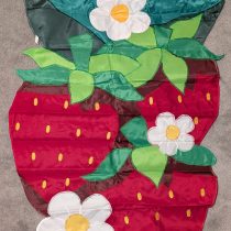 strawberries_forever_flag_premier_kites